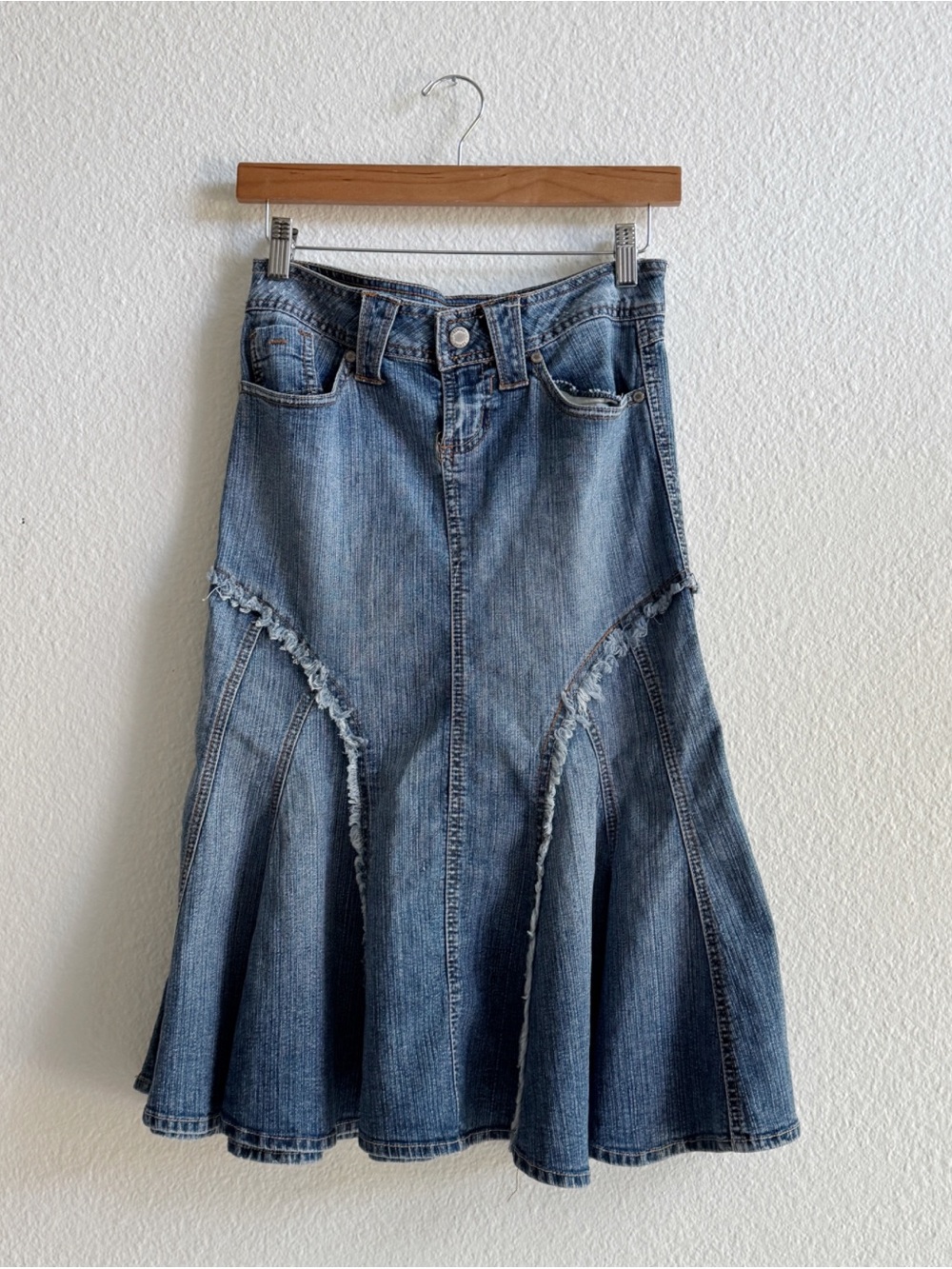 REWIND Y2K Blue Denim Jeans with Brown Stitching